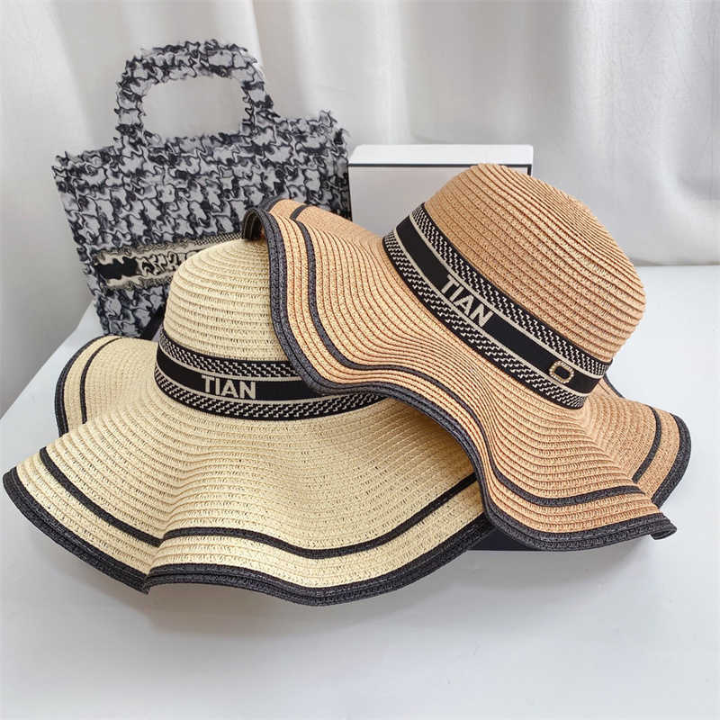 Womens Designer Ruffled Straw Hat Fashion Knitted Hat Cap For Men Woman Wide Brim Hats Summer Bucket Hats Outdoor Beach Hats 4 Style 666, Box
Womens Designer Ruffled Straw Hat Fashion Knitted Hat Cap For Men Woman Wide Brim Hats Summer Bucket Hats Outdoor Beach Hats 4 Style 666, Box