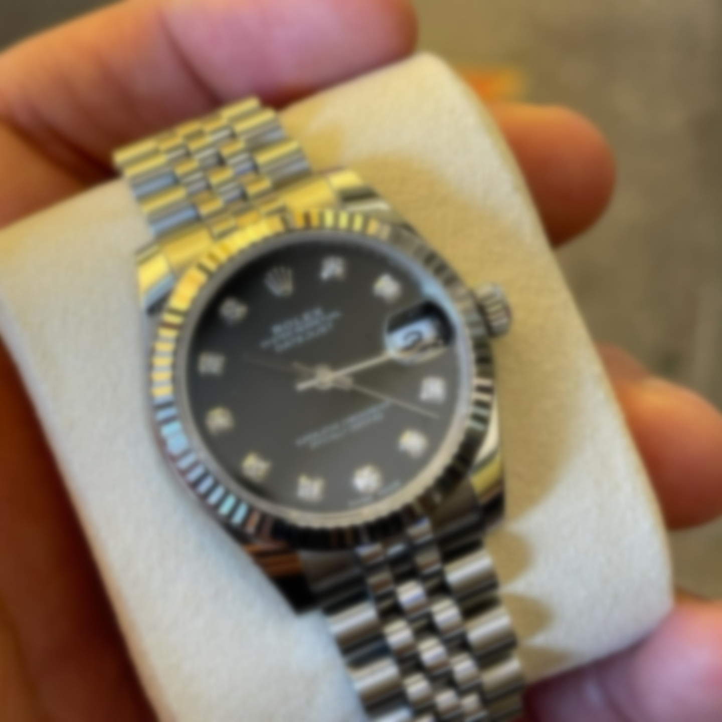 AAA+ 3A+ Top Quality Famous Brand 31mm Women Stainless Steel Band Watch Automatic Menchanical Movement Sapphire Glass With Original Green Boxes Rolexwatch RX2#
AAA+ 3A+ Top Quality Famous Brand 31mm Women Stainless Steel Band Watch Automatic Menchanical Movement Sapphire Glass With Original Green Boxes Rolexwatch RX2#