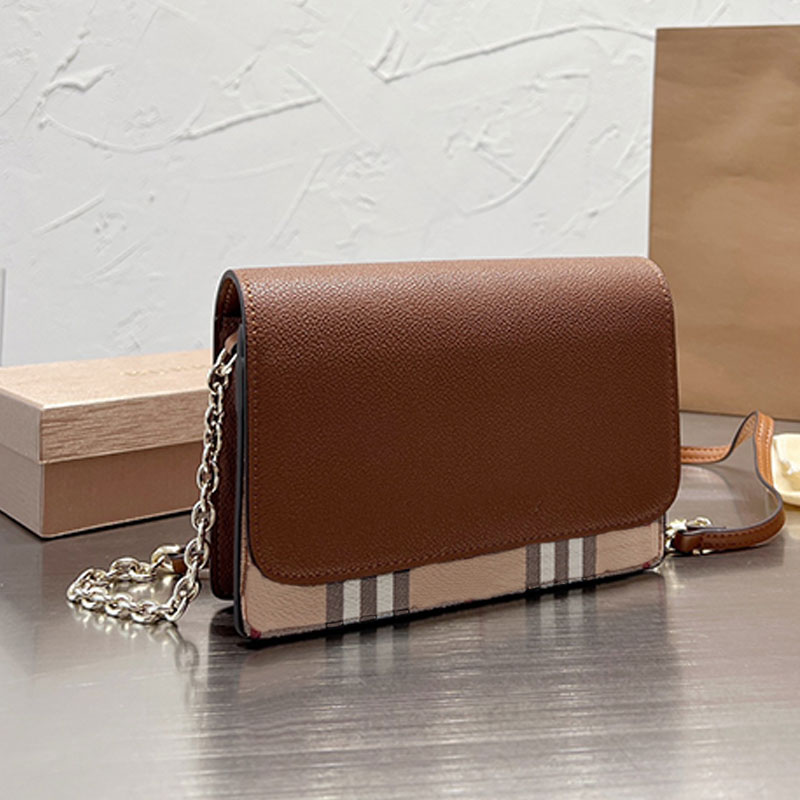 Check Shoulder Bag Chain Crossbody Handbag Women Bags Plaid Flap Wallet Real Leather Handbag Purse Retro Stripes Canvas Zipper Pocket Fashion Letter, With box
Check Shoulder Bag Chain Crossbody Handbag Women Bags Plaid Flap Wallet Real Leather Handbag Purse Retro Stripes Canvas Zipper Pocket Fashion Letter, With box