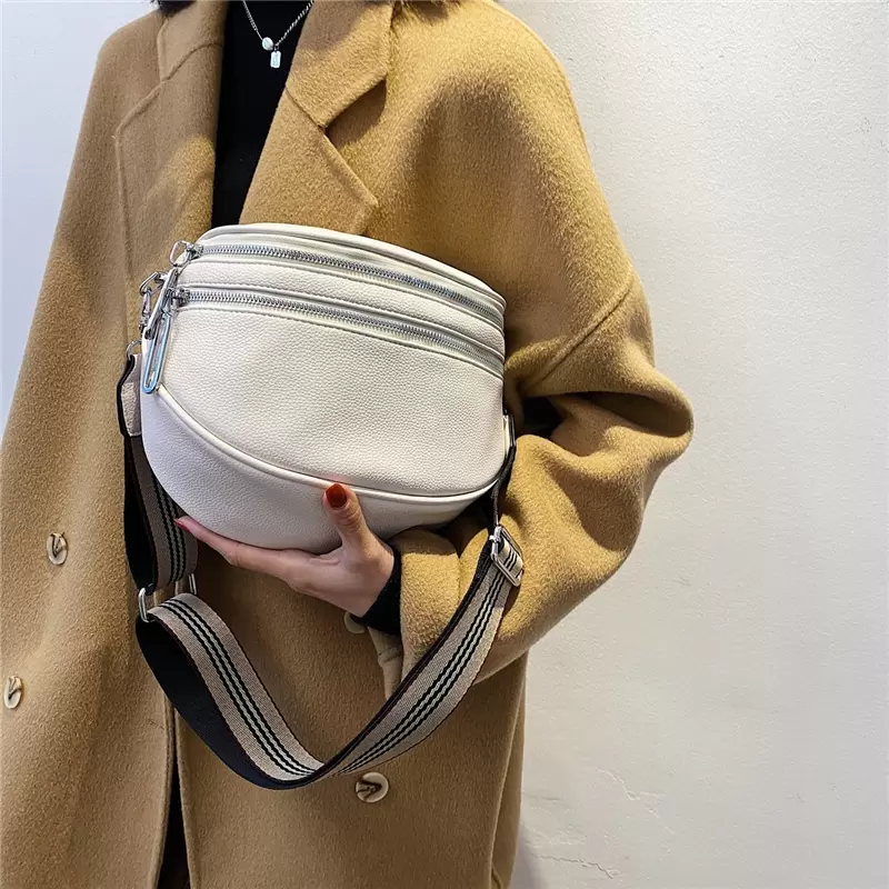 2021 Korean Style Double Zipper Chest Bags For Women Fashion Wide Strap Girls Crossbody Bags High Quality Large Summer Waist Bag
2021 Korean Style Double Zipper Chest Bags For Women Fashion Wide Strap Girls Crossbody Bags High Quality Large Summer Waist Bag