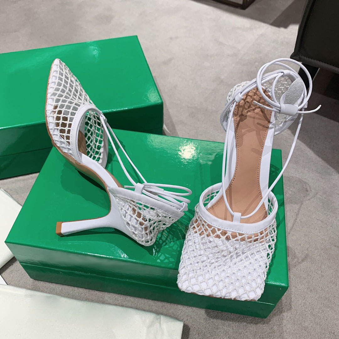 2022 designers Women high heel Sandals Slippers Leather Rhinestone Mesh Sandal slides Top SPARKLE STRETCH Ladies party wedding bottega botte, I need look other product
2022 designers Women high heel Sandals Slippers Leather Rhinestone Mesh Sandal slides Top SPARKLE STRETCH Ladies party wedding bottega botte, I need look other product