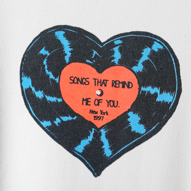 Chic Heart Graphic Tee Shirt Women Summer Round Neck Short Sleeve Cotton Soft Tshirt Tops Vintage Streetwear T 220321