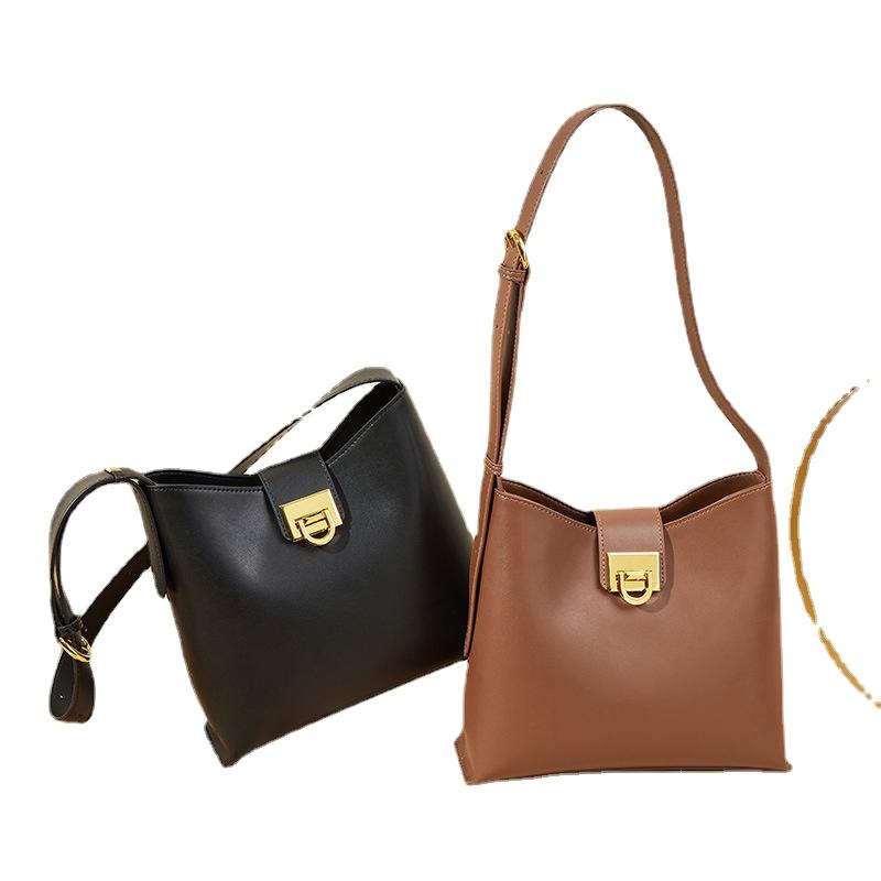 Evening Bags 1866 Autumn Winter Fashion Leather Bucket Bag Women Totes Large Capacity Shoulder Slung Handbag, Black
Evening Bags 1866 Autumn Winter Fashion Leather Bucket Bag Women Totes Large Capacity Shoulder Slung Handbag, Black