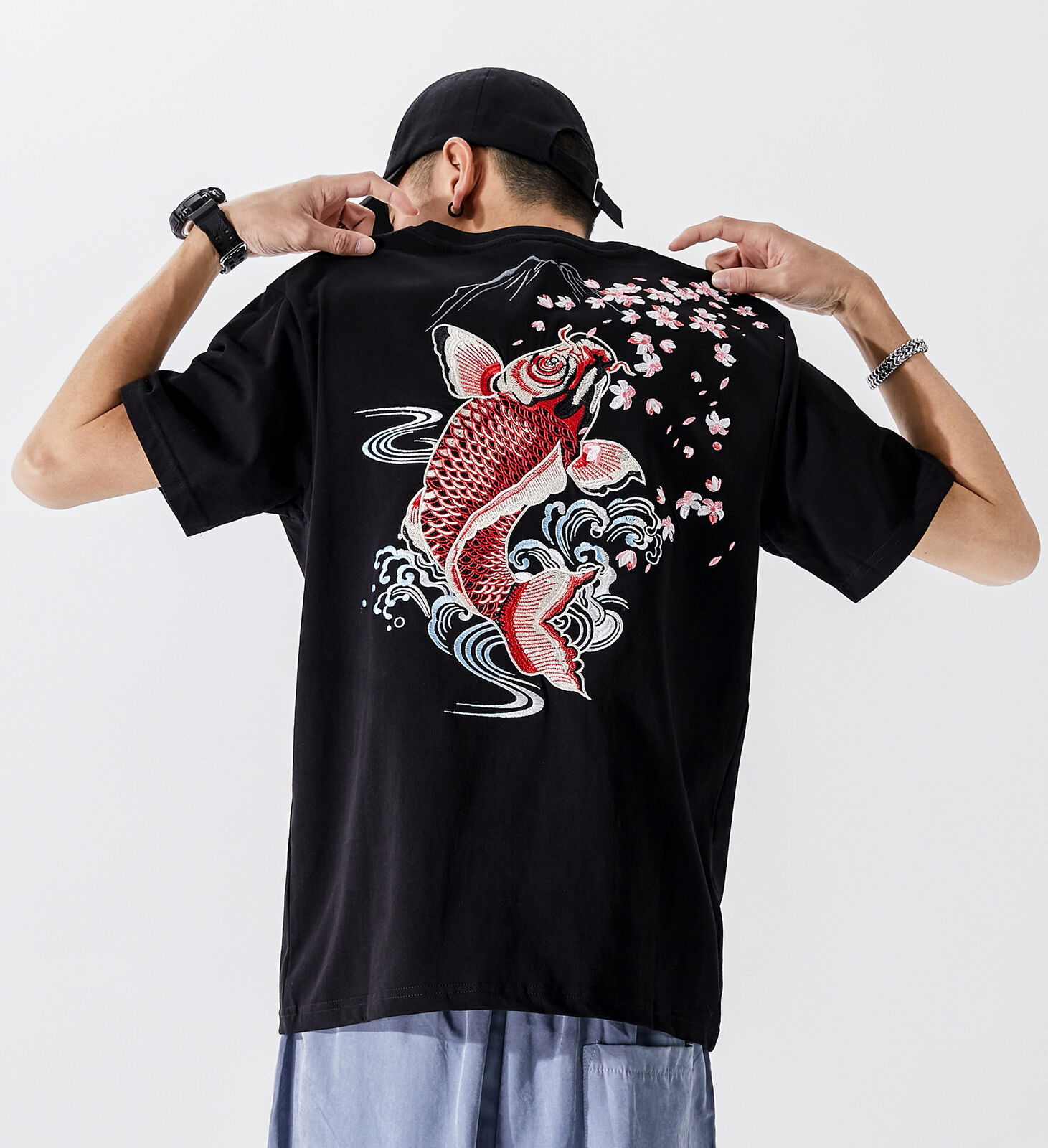Embroidered Khoi Fashion Streetwear Tee Hip Hop Short Sleeves T-shirt black white
Embroidered Khoi Fashion Streetwear Tee Hip Hop Short Sleeves T-shirt black white