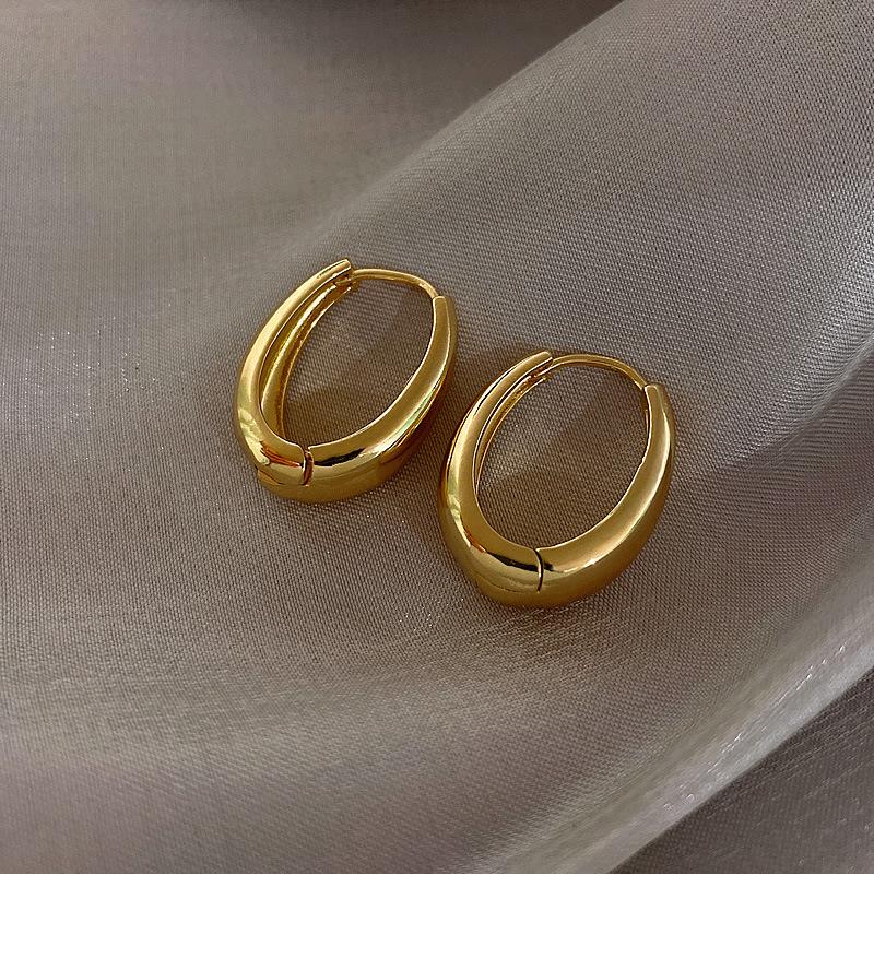 Hoop & Huggie Classic Copper Alloy Smooth Metal Earrings For Woman Fashion Korean Jewelry Temperament Chunky Gold Hopp EarringsHoop
Hoop & Huggie Classic Copper Alloy Smooth Metal Earrings For Woman Fashion Korean Jewelry Temperament Chunky Gold Hopp EarringsHoop
