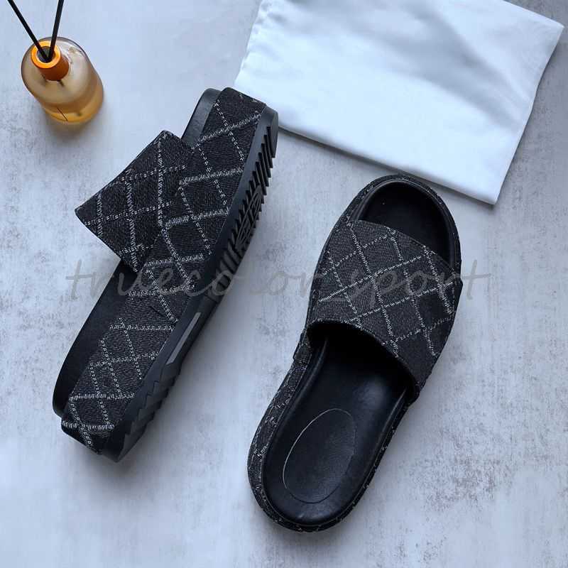 womens platform sandals fashion slipper embroidered canvas designer slides slip on slippers girls 60mm Canvas covered with box and dust bags big size 35-45, 14
womens platform sandals fashion slipper embroidered canvas designer slides slip on slippers girls 60mm Canvas covered with box and dust bags big size 35-45, 14