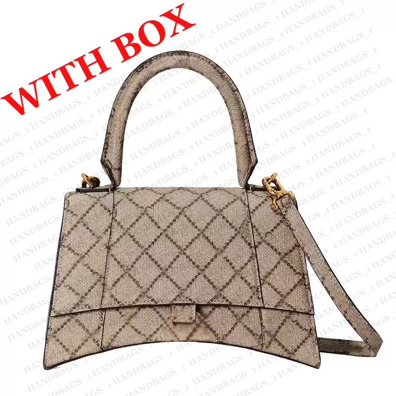 2022 designer bag Fashion Handbags Women Totes Top quality Cross Body Half Moon Luxury Genuine Leather Classic Retro Purse wallets handle square with box, Vip shipping
2022 designer bag Fashion Handbags Women Totes Top quality Cross Body Half Moon Luxury Genuine Leather Classic Retro Purse wallets handle square with box, Vip shipping