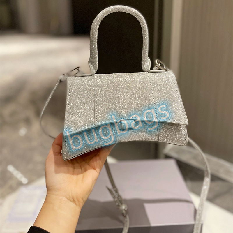 Fashion Designer Womens Cross Body High Quality Shoulder Bags Luxury Handbag Fashionable Shopping Wallet Card Holder, Extra shipping fee we ship nothing
Fashion Designer Womens Cross Body High Quality Shoulder Bags Luxury Handbag Fashionable Shopping Wallet Card Holder, Extra shipping fee we ship nothing