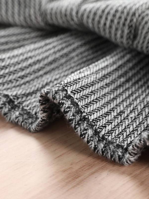 Toddler Girls Dobby Mesh Panel Top & Pleated Skirt SHE