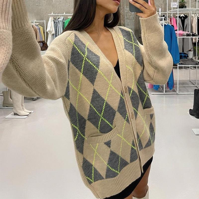 Women' Knits & Tees Women' Autumn 2022 Fashion Contrast Color V-neck Temperament Buttoned Cardigan Long-sleeved Woolen Warm Jacket Wom, Green
Women' Knits & Tees Women' Autumn 2022 Fashion Contrast Color V-neck Temperament Buttoned Cardigan Long-sleeved Woolen Warm Jacket Wom, Green