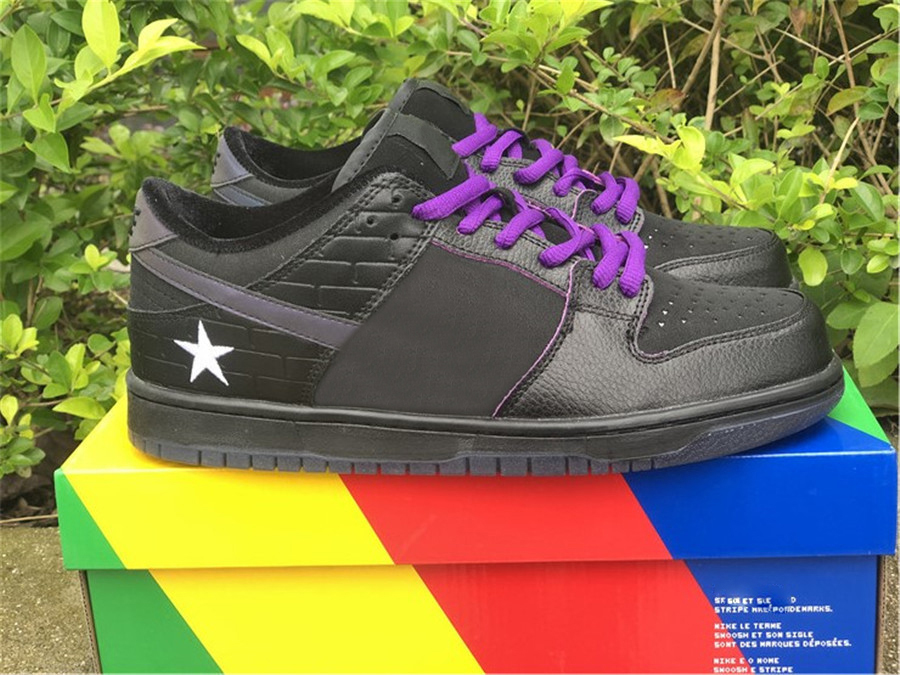Familia x Authentic Low Shoes First Avenue Black Voltage Purple White 3M Reflective Men Women Outdoor Sports Sneakers With Original Box DJ1159-001
Familia x Authentic Low Shoes First Avenue Black Voltage Purple White 3M Reflective Men Women Outdoor Sports Sneakers With Original Box DJ1159-001