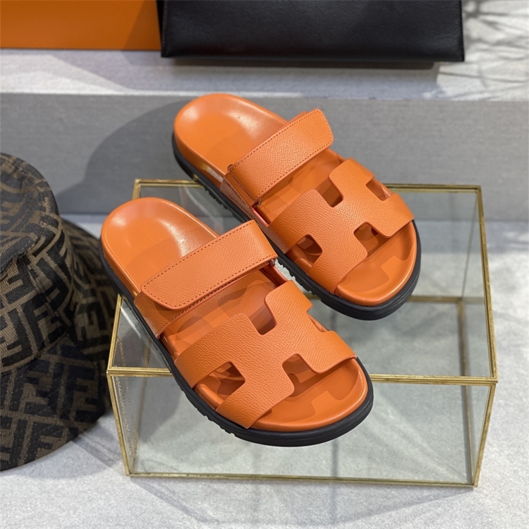 15% OFF 2022 Hot Sandals Size 35-45 Summer Woman/Man Shoes Genuine Leather Couple's Slippers Boutique Slides Luxury Designer Casual Woman Platform Flats, As pic
15% OFF 2022 Hot Sandals Size 35-45 Summer Woman/Man Shoes Genuine Leather Couple's Slippers Boutique Slides Luxury Designer Casual Woman Platform Flats, As pic