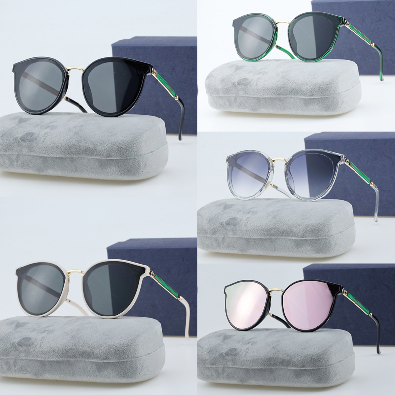 2022 Designers Sunglasses Luxury Sunglasses Stylish Fashion High Quality Polarized for Mens Woman Glass UV400 With box
2022 Designers Sunglasses Luxury Sunglasses Stylish Fashion High Quality Polarized for Mens Woman Glass UV400 With box