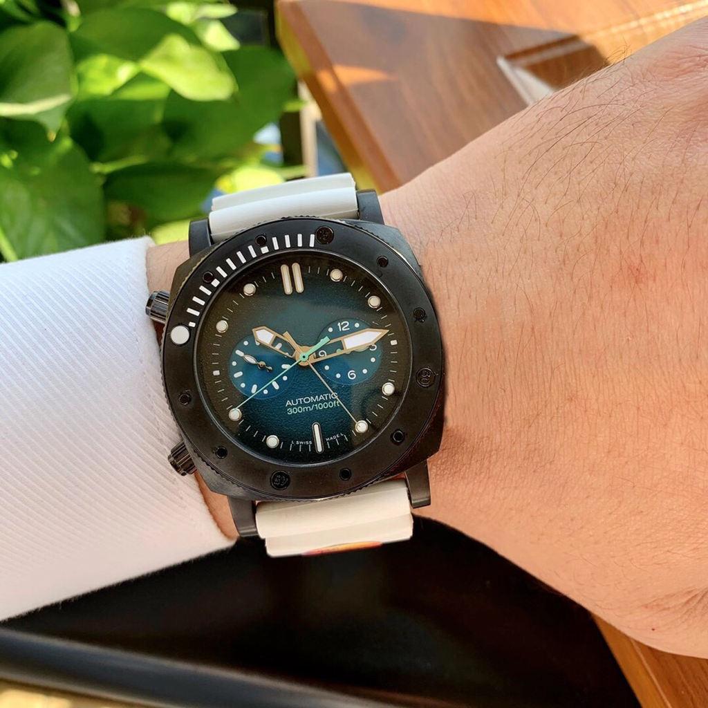 men watches automatic watch 47mm black color V7F 316l fine steel calendar man waterproof mechanical man watch
men watches automatic watch 47mm black color V7F 316l fine steel calendar man waterproof mechanical man watch