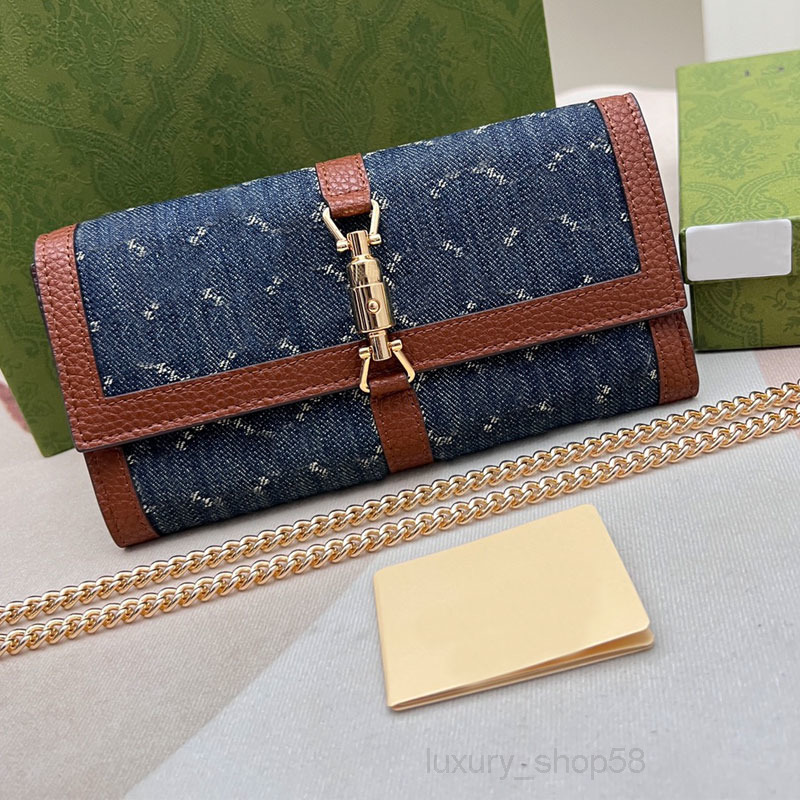 Handbag Claic Chain Bag Women s Old Flower Crobody Envelope Bags Shoulder Bags Carolder Purse Canvas Leather Metal Hardware Buckle
Handbag Claic Chain Bag Women s Old Flower Crobody Envelope Bags Shoulder Bags Carolder Purse Canvas Leather Metal Hardware Buckle