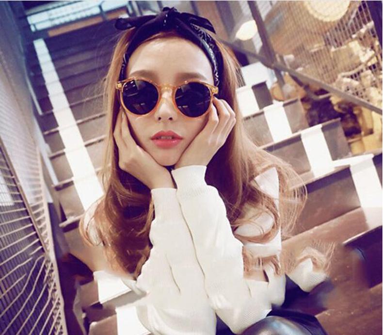 Sunglasses Fashion 3185 Vintage Round Style Women Classic Transparent Brand Design Sun Glasses
Sunglasses Fashion 3185 Vintage Round Style Women Classic Transparent Brand Design Sun Glasses