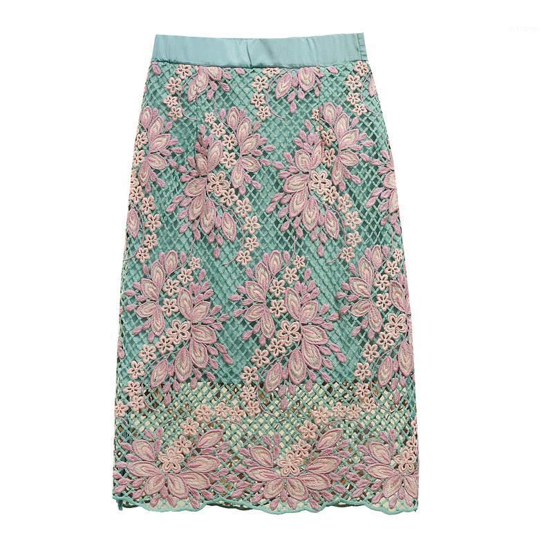 Skirts Fashion Elegant Flower Embroidery High Waist Skirt Women Spring Vintage Party Lace Womens Midi Sexy Bodycon C6058, Pink skirts
Skirts Fashion Elegant Flower Embroidery High Waist Skirt Women Spring Vintage Party Lace Womens Midi Sexy Bodycon C6058, Pink skirts
