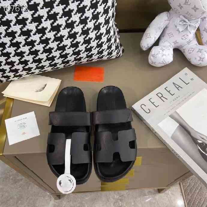 Designer Chypre Slippers Herme Europe Station Couple Leather Flat Bottom h Slippers Men's Versatile Fashion Velcro Thick Soled Second Brother-in-law Shoes Women, Brown 1
Designer Chypre Slippers Herme Europe Station Couple Leather Flat Bottom h Slippers Men's Versatile Fashion Velcro Thick Soled Second Brother-in-law Shoes Women, Brown 1