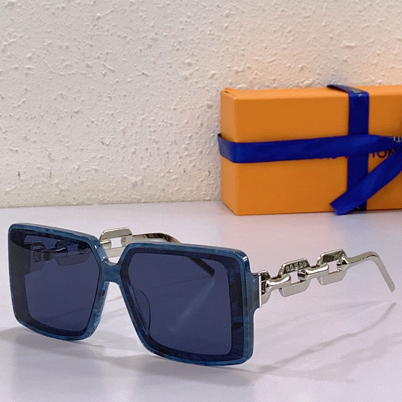 New Designer Mens or Womens Sunglasses Z1481E Fashion Classic Square Sunglasses Gold and Silver Chain Temples Daily Casual Outdoor UV400 Protection With Box
New Designer Mens or Womens Sunglasses Z1481E Fashion Classic Square Sunglasses Gold and Silver Chain Temples Daily Casual Outdoor UV400 Protection With Box