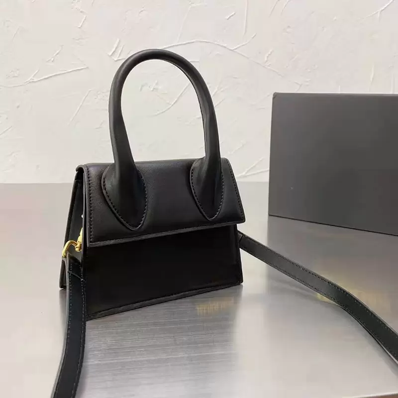 luxurys shoulder crossbody tote bag designer handbags purses women fashion with box high quality styles girl shopping 5 color choose purses, Black
luxurys shoulder crossbody tote bag designer handbags purses women fashion with box high quality styles girl shopping 5 color choose purses, Black