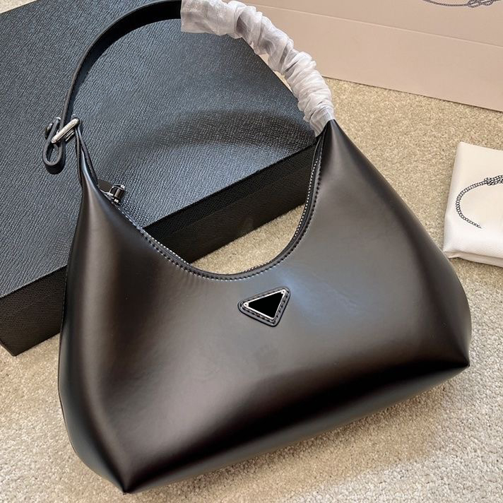 Fashion Woman Designer Shoulder Bags high quality Leather Handbags Bestselling wallet men Luxury Crossbody bag purses Messenger Handbag ladies wallet Clutch, Box
Fashion Woman Designer Shoulder Bags high quality Leather Handbags Bestselling wallet men Luxury Crossbody bag purses Messenger Handbag ladies wallet Clutch, Box