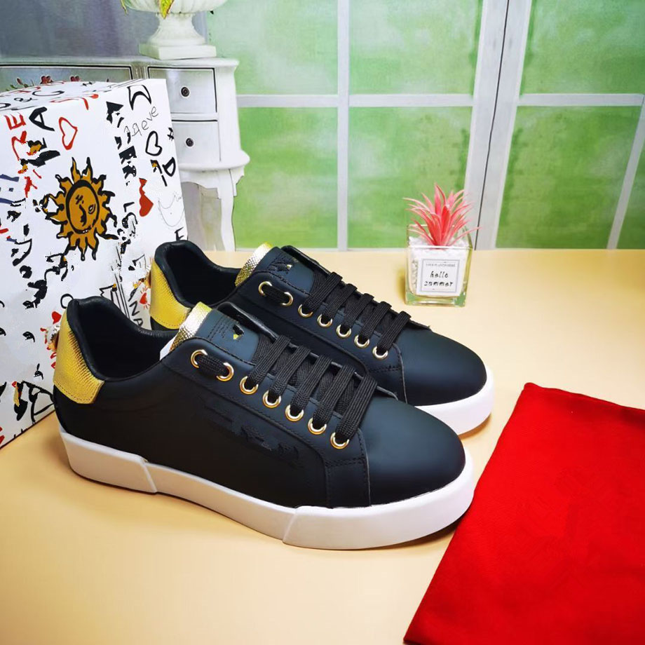 Designers Shoes Men Women Luxury Casual Shoes Pull-On Sneaker Fashion Breathable White Spike Sock Shoes size35-45 mkjk00007
Designers Shoes Men Women Luxury Casual Shoes Pull-On Sneaker Fashion Breathable White Spike Sock Shoes size35-45 mkjk00007