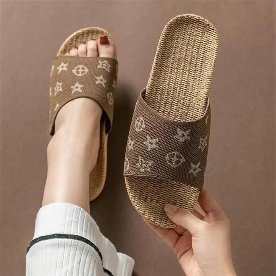 Feminine spring and autumn slippers fashion couples home indoor four seasons non-slip soft floor linen sandals large size 35-442600
Feminine spring and autumn slippers fashion couples home indoor four seasons non-slip soft floor linen sandals large size 35-442600