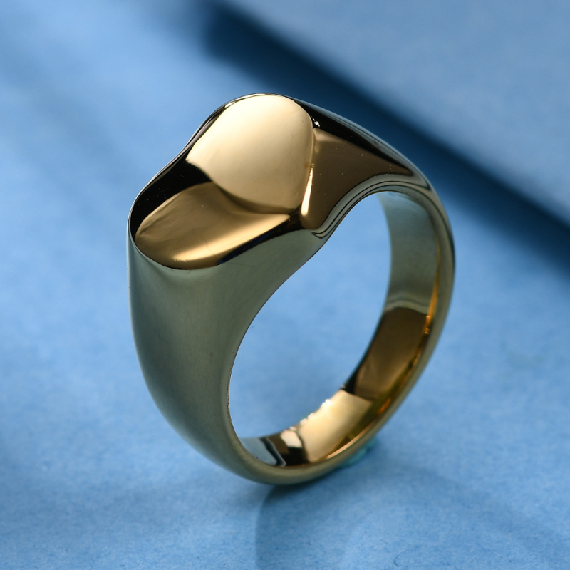 Cool Design Gold Stainless Steel Heart Ring Signet Custom Logo Engraved Rings Customized Jewelry