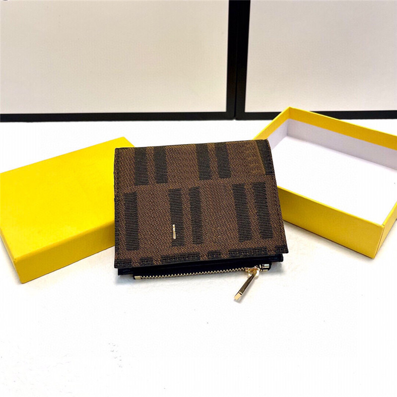 Chic Letters Woven Money Clips Men Women Folding Purses Unisex Short Wallets Card Holder Coin Purse With Box
Chic Letters Woven Money Clips Men Women Folding Purses Unisex Short Wallets Card Holder Coin Purse With Box