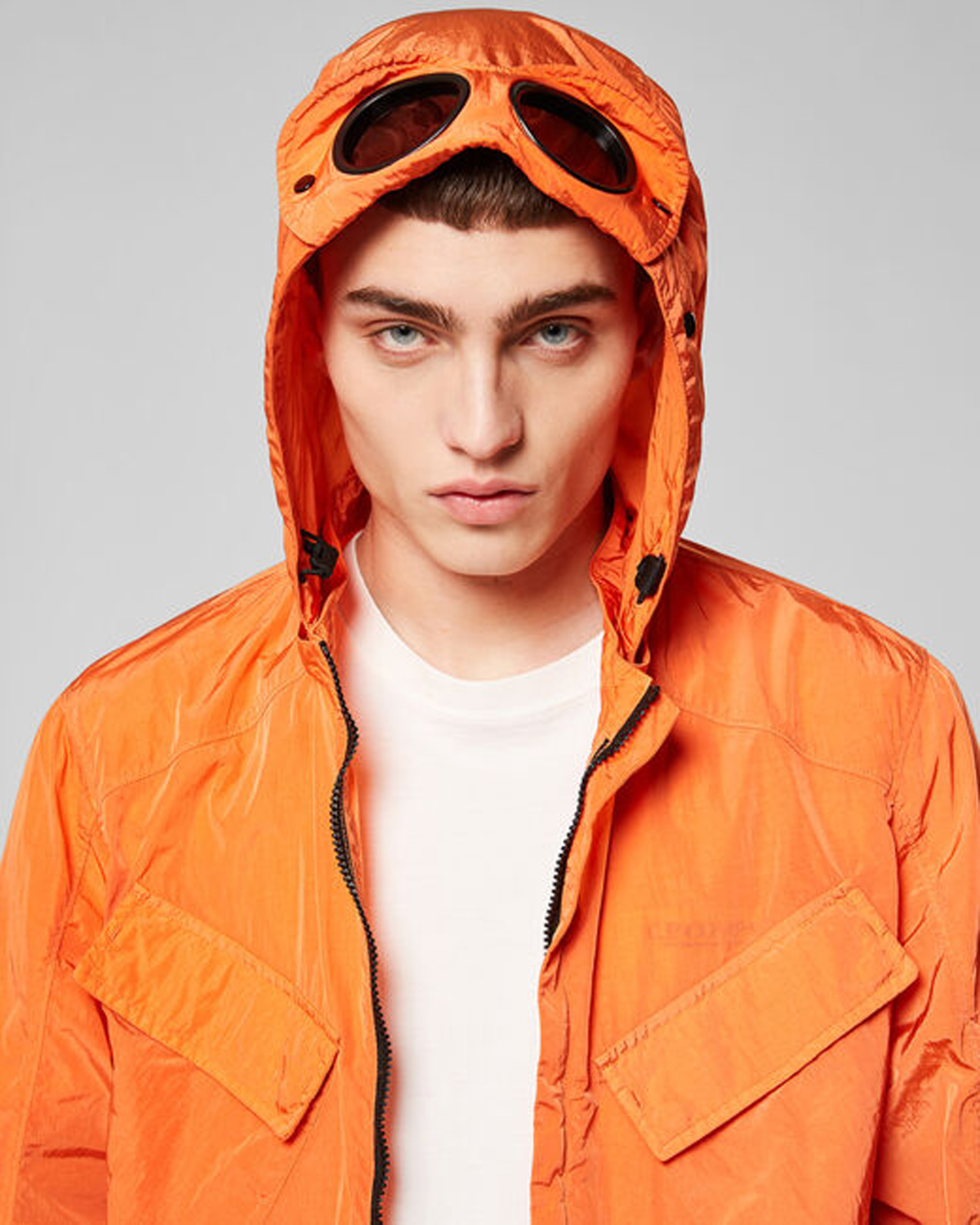 3 color tactical jacket sets Matel nylon two lens windproof men hoodies removable glasses outdoor warm windbreaker fale coat jacket tracksuit size -XXL, Orange
3 color tactical jacket sets Matel nylon two lens windproof men hoodies removable glasses outdoor warm windbreaker fale coat jacket tracksuit size -XXL, Orange