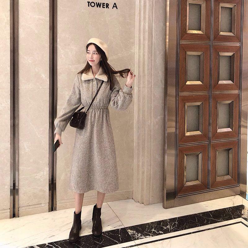 Casual Dresses Autumn Winter Large Size Womens Woolen Dress Fashion Buckle Retro Temperament Slim Femme Vestidos