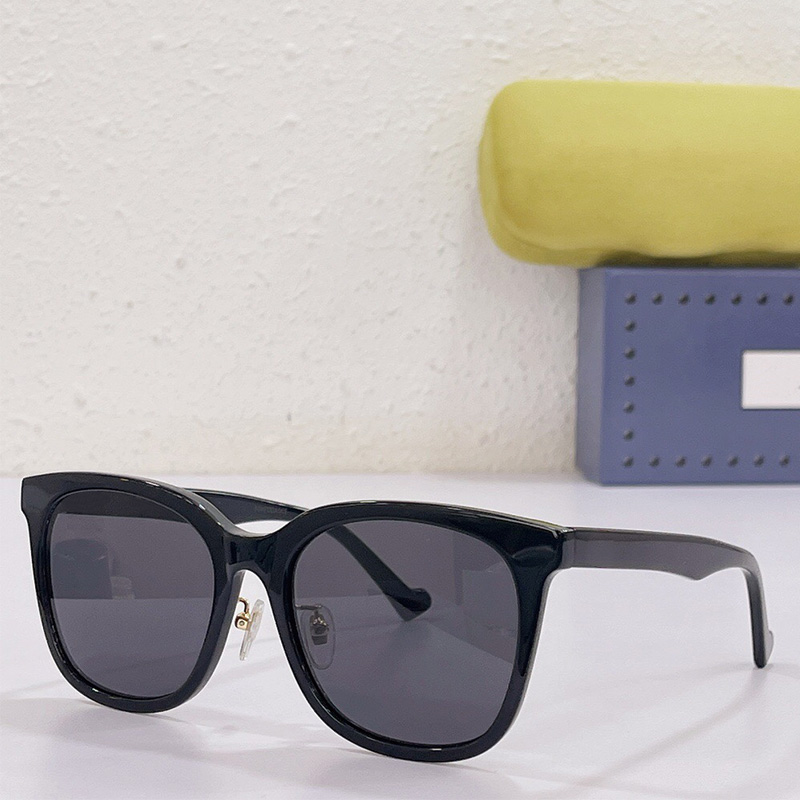 Explosive mens and womens luxury designer sunglasses G1000SK oval frame classic but not outdated vacation travel photo preferred UV protection belt original box
Explosive mens and womens luxury designer sunglasses G1000SK oval frame classic but not outdated vacation travel photo preferred UV protection belt original box