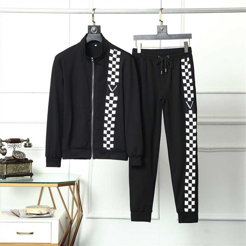 22ww High Quality Mens tracksuits sets Men Women Sweatshirts Suits designers Sports Jackets Fashion Slim Print Neck sportswear
22ww High Quality Mens tracksuits sets Men Women Sweatshirts Suits designers Sports Jackets Fashion Slim Print Neck sportswear
