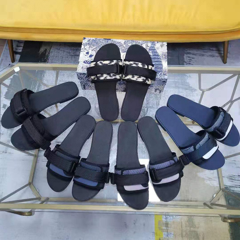 Women Evolution Slide Slippers Embroidery Print Sandals Oblique Technical Fabric Sandal Nylon Adjustable Strap Rubber Sole With Box, Color 5
Women Evolution Slide Slippers Embroidery Print Sandals Oblique Technical Fabric Sandal Nylon Adjustable Strap Rubber Sole With Box, Color 5