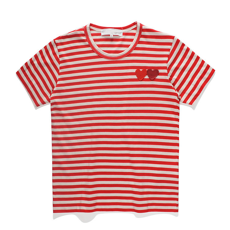 Play Fashion Mens Play CDG T Shirt Designer Red Heart Shirt Casual Women Commes Des Shirts Badge Quanlity TShirts Cotton Embroidery Short Sleeve Summer Tee top qdsfg
Play Fashion Mens Play CDG T Shirt Designer Red Heart Shirt Casual Women Commes Des Shirts Badge Quanlity TShirts Cotton Embroidery Short Sleeve Summer Tee top qdsfg