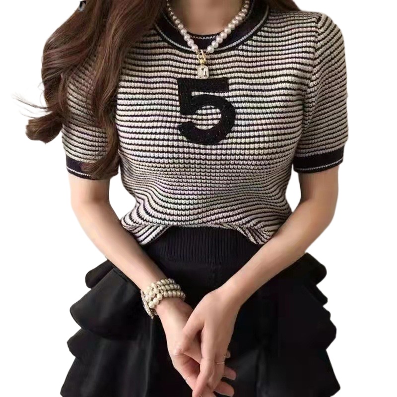 Summer Vintage Fashion Knitted Pullover Short Sleeve O-neck Sweaters Tops Casual Slim Ladies Elegant Knitted Shirts 2022, Black
Summer Vintage Fashion Knitted Pullover Short Sleeve O-neck Sweaters Tops Casual Slim Ladies Elegant Knitted Shirts 2022, Black