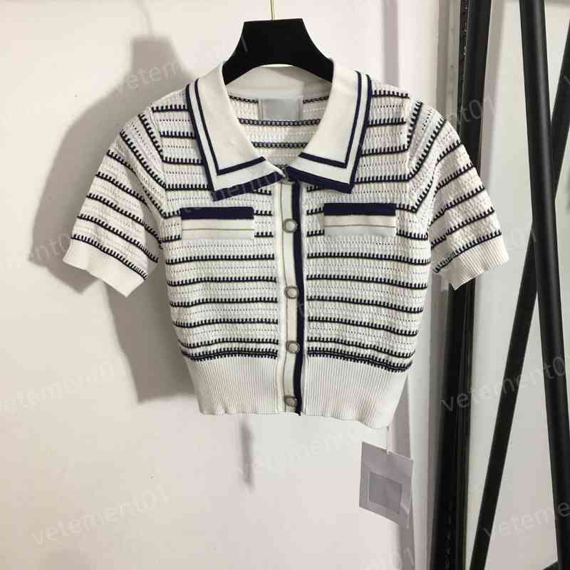 Womens Designer T-Shirts Shiny Silk-blend Slim-fit Striped Knit Button-up Cardigan T-shirt Tops Luxury Summer Tees For Women Clothing
Womens Designer T-Shirts Shiny Silk-blend Slim-fit Striped Knit Button-up Cardigan T-shirt Tops Luxury Summer Tees For Women Clothing