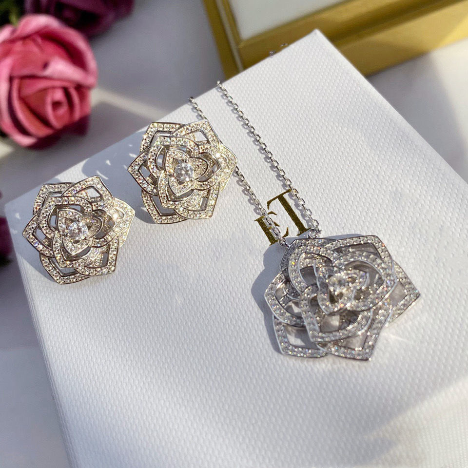 Chouchong Brand Wedding Jewelry Set Luxury 925 Sterling Silver Rose Flower Pendant Pave White Sapphire CZ Diamond Gemstones Party Women Stud Earring N