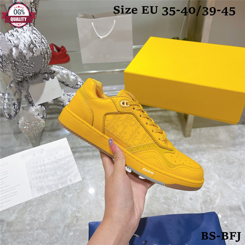 2022 Luxury Designer Casual Shoes Red Sole Low Flat Spikes Flats Black Blue Suede Silver Diamond Top Quality Men Women Sneakers With Box Dust Bag, With logo #02
2022 Luxury Designer Casual Shoes Red Sole Low Flat Spikes Flats Black Blue Suede Silver Diamond Top Quality Men Women Sneakers With Box Dust Bag, With logo #02