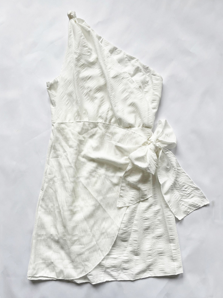 Foridol One Shoulder White Cotton Ruched Short Summer Dress Bowknot Beach Sundress Women Sleeveless Solid Dress 220511