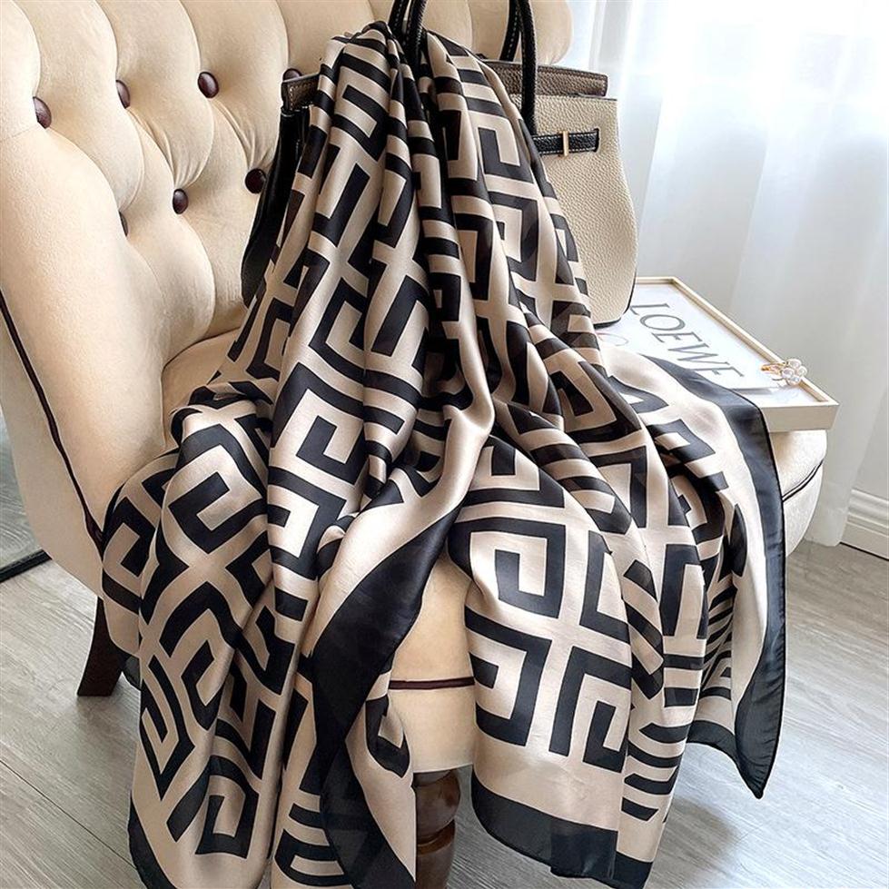 Scarves 2021 Designer Silk Scarf Women Wrap Retro Shawl Winter High Quality Bufanda De Los Hombres310N
Scarves 2021 Designer Silk Scarf Women Wrap Retro Shawl Winter High Quality Bufanda De Los Hombres310N