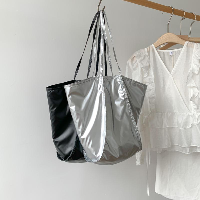 Evening Bags Casual Silver Women's Bag Polyester Ladies Shoulder Large Capacity Youth Handbags Tote Middle Whole SaleEvening, Black
Evening Bags Casual Silver Women's Bag Polyester Ladies Shoulder Large Capacity Youth Handbags Tote Middle Whole SaleEvening, Black