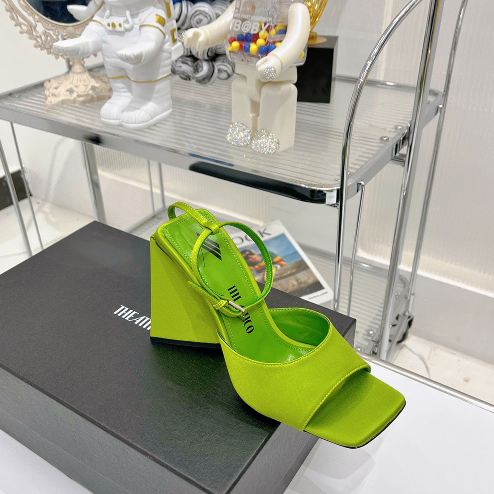The Attico Piper 115 chunky Heeled Ankle wrap Sandals Green satin block heel high heels shoes slip on slides open toes shoe for women luxury designers factory footwear, Black
The Attico Piper 115 chunky Heeled Ankle wrap Sandals Green satin block heel high heels shoes slip on slides open toes shoe for women luxury designers factory footwear, Black