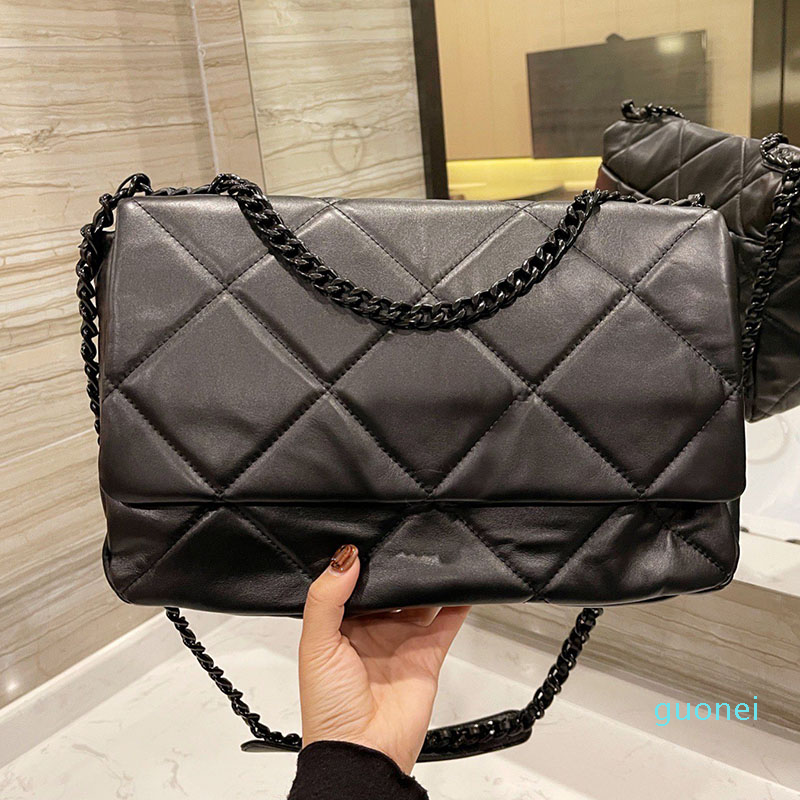 designer Classic Flap Large Bags Quilted Crossbody Shoulder Gold Metal Hardware Designer Lambskin Leather Clutch 56252, 25cm black
designer Classic Flap Large Bags Quilted Crossbody Shoulder Gold Metal Hardware Designer Lambskin Leather Clutch 56252, 25cm black