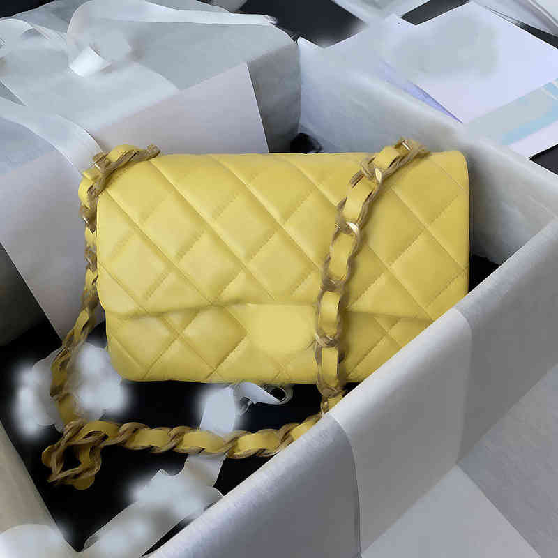 9A Fashion handbag 2022 22s Flap bag with bold gold chain bag Women's body purses Official imported Genuine leather from France 2th, Box
9A Fashion handbag 2022 22s Flap bag with bold gold chain bag Women's body purses Official imported Genuine leather from France 2th, Box