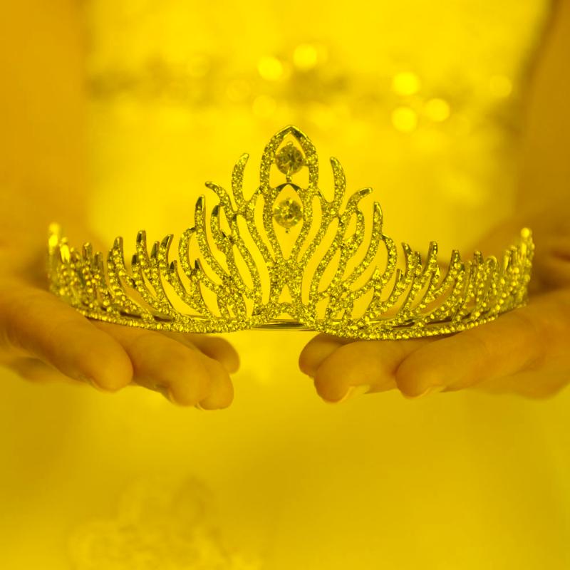 Headpieces Luxury Tiaras Wedding Crown Silver Rhinestone Crystal Goddess Hair Accessories Evening Party Hat Bridal For WomenHeadpieces
Headpieces Luxury Tiaras Wedding Crown Silver Rhinestone Crystal Goddess Hair Accessories Evening Party Hat Bridal For WomenHeadpieces