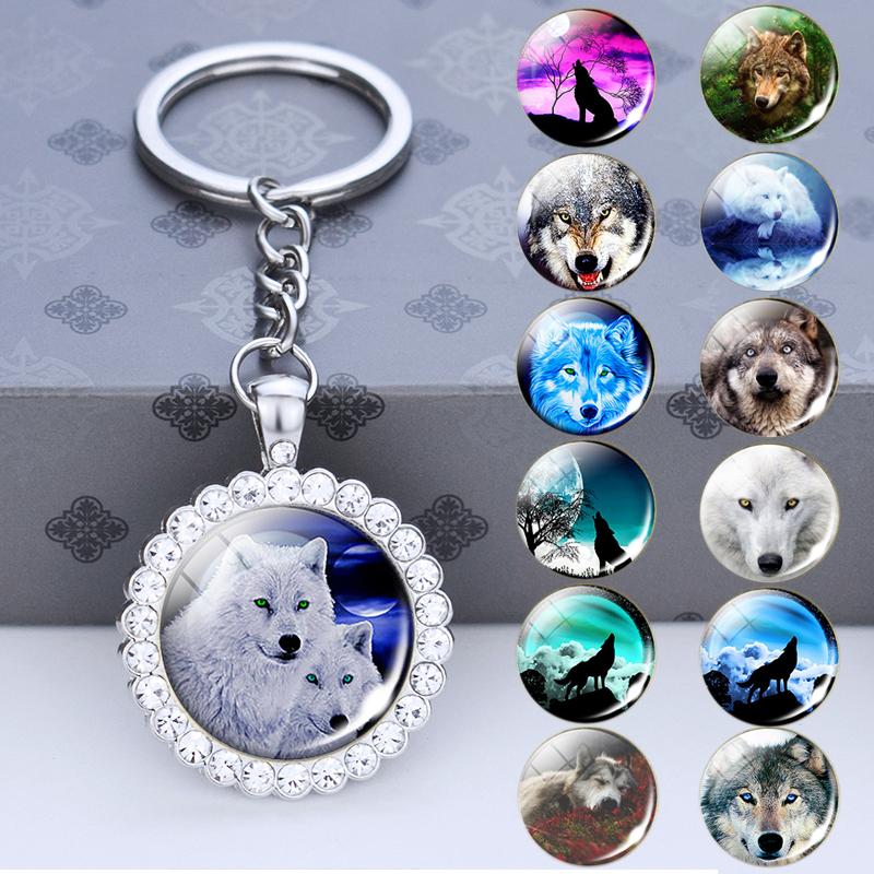 Keychains White Wolf Keychain Head Glass Cabochon Rhinestone Pendant Silver Pleated Metal Key Ring Animals Jewelry Christmas GiftKeychains
Keychains White Wolf Keychain Head Glass Cabochon Rhinestone Pendant Silver Pleated Metal Key Ring Animals Jewelry Christmas GiftKeychains