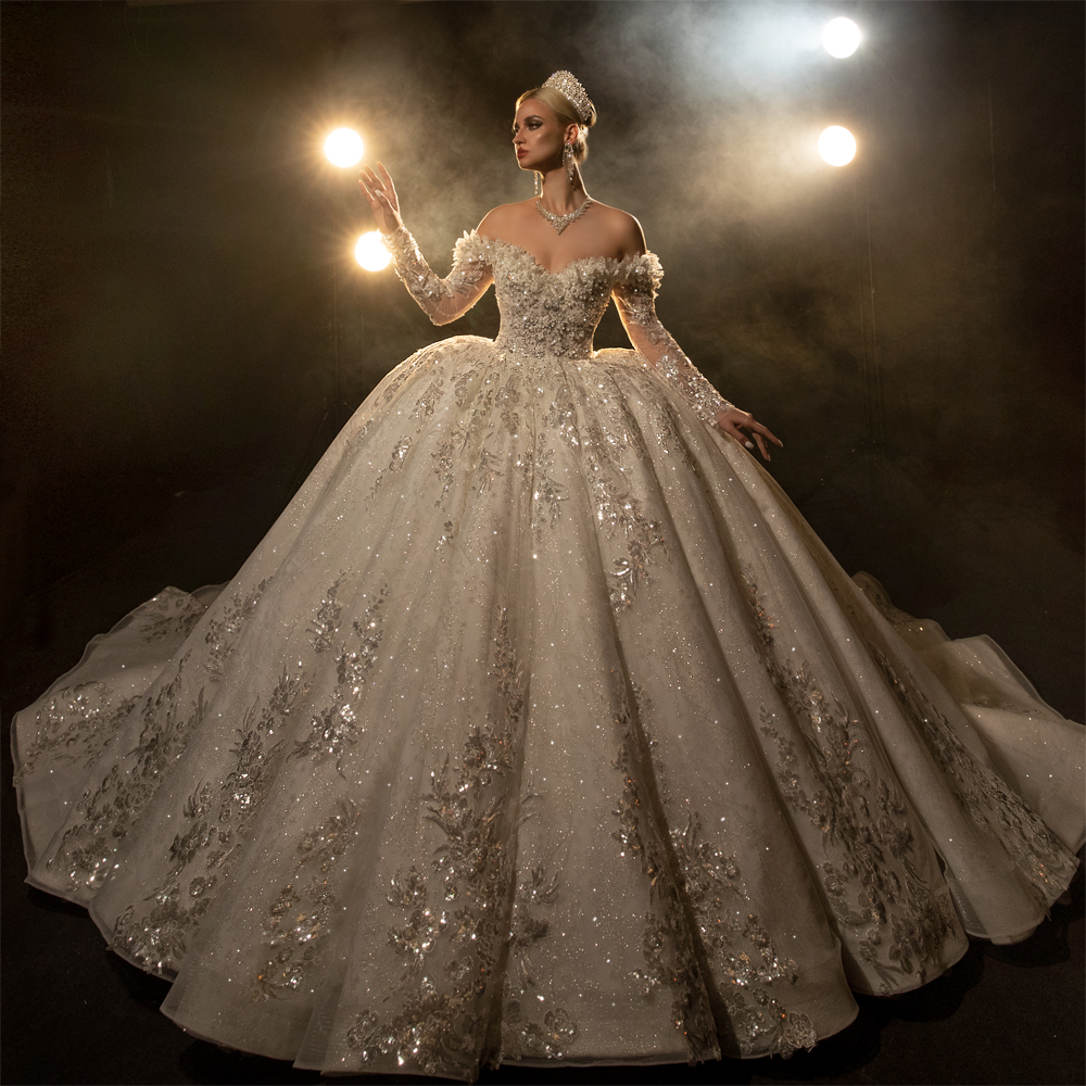 Real Pictures Long Sleeves Beaded A-line Wedding Dresses Corset Back Saudi Arbian Dubai Off Shoulder Plus Size Bridal Gown, White
Real Pictures Long Sleeves Beaded A-line Wedding Dresses Corset Back Saudi Arbian Dubai Off Shoulder Plus Size Bridal Gown, White