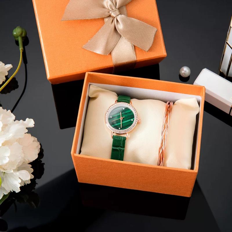 Wristwatches Women Watches Bracelet Set Ladies Watch Casual Leather Quartz Wristwatch 2pcs Clock Gifts Relogio Feminino With Box, Brown set
Wristwatches Women Watches Bracelet Set Ladies Watch Casual Leather Quartz Wristwatch 2pcs Clock Gifts Relogio Feminino With Box, Brown set