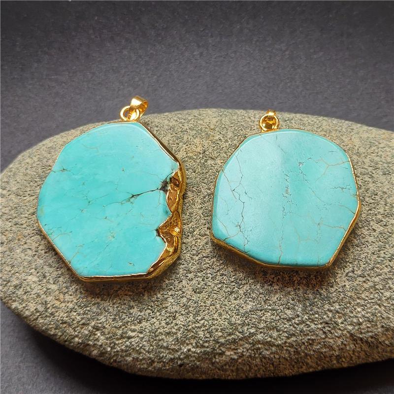 Pendant Necklaces Wholesale Free Shape White/Blue Turquoises With Gold Trimmed Beautiful Stone For Necklace Making PD265Pendant
Pendant Necklaces Wholesale Free Shape White/Blue Turquoises With Gold Trimmed Beautiful Stone For Necklace Making PD265Pendant